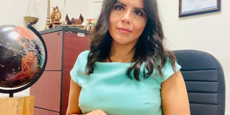 Se ordena que a Jueza se le restituya en sus funciones