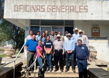 Conocen funcionarios de EU trabajo sanitario de ganadería de Coahuila