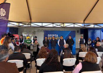 Acerca Constellation Brands oferta educativa profesional a estudiantes de 10 bachilleratos de 5 Manantiales