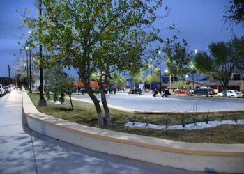 ALCALDESA ENTREGA TOTALMENTE RENOVADA LA PLAZA DE LA 28 DE JUNIO