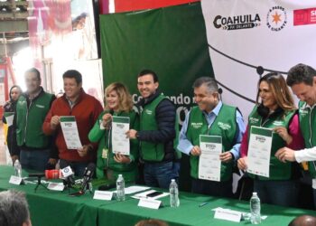FIRMAN CONVENIO “CONOCIENDO MI TORREÓN CON MEJORA”
