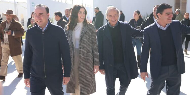 TRABAJANDO SOCIEDAD Y GOBIERNO, MEJORAMOS LA EDUCACIÓN EN COAHUILA