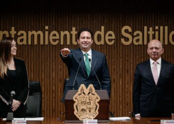 Rinde protesta Javier Díaz González como alcalde de Saltillo
