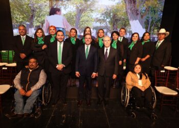 HISTÓRICA TOMA DE PROTESTA EN LA REGIÓN CENTRO-DESIERTO DE COAHUILA