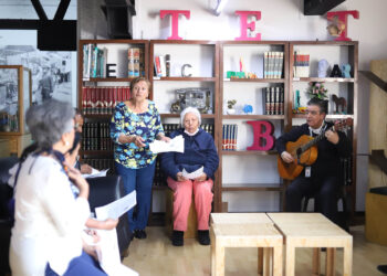 En el grupo Nueva Voz pacientes con cáncer de cabeza,  cuello y piel recuperan el habla y la alegría de vivir