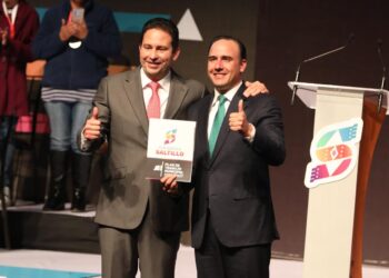 PRESENTAN MANOLO Y JAVIER GRANDES PROYECTOS POR SALTILLO
