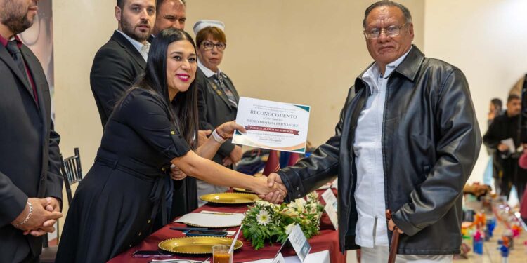 Jacobo Rodríguez Celebra a las y los Enfermeros de Piedras Negras en su Día