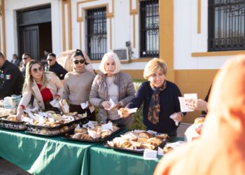 Festeja DIF y municipio de Sabinas Día de Reyes Magos
