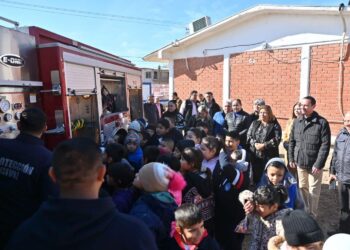 Arranca el Programa “Por Amor a Tu Escuela” con la Entrega de Cancha Multideportiva