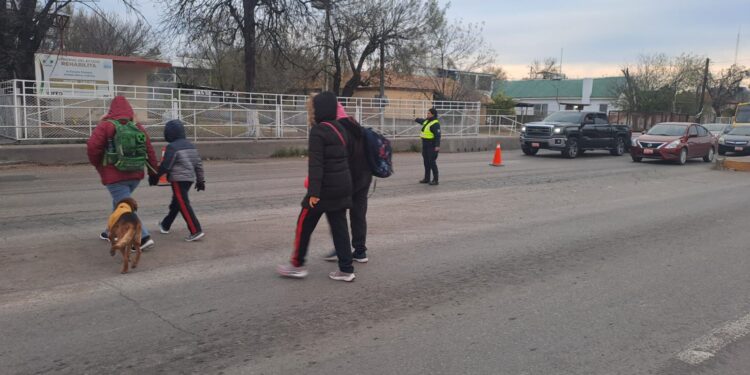 Implementa Seguridad pública de Sabinas operativo Seguro en el regreso a clases.