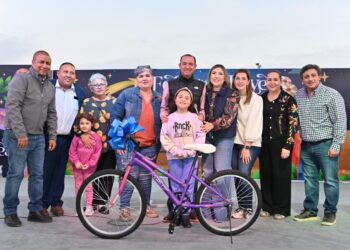 DIF municipal festeja El Dia de Reyes Magos con muchas sorpresas