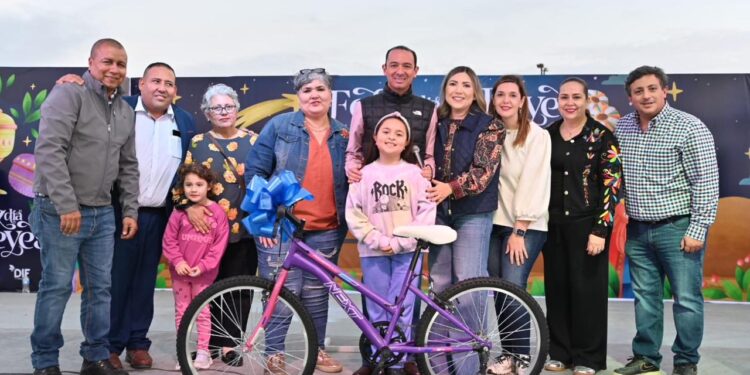 DIF municipal festeja El Dia de Reyes Magos con muchas sorpresas