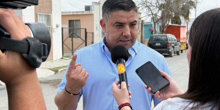 Hereda Simas Sabinas deuda por casi 12 millones de pesos; Alcalde.