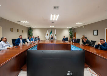 Se Reúne Alcalde con Inversionistas de Puerto Verde