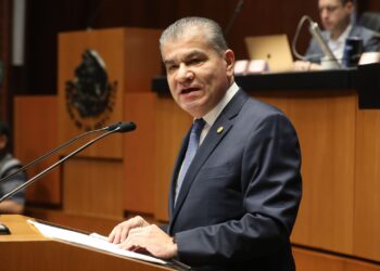 FRACASO DE LA DESCENTRALIZACIÓN DEL GOBIERNO FEDERAL: EL SENADOR PRIISTA MIGUEL ÁNGEL RIQUELME EXIGE CUENTAS CLARAS