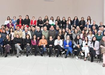 Reconoce Municipio a profesionales en el Dia del Odontólogo