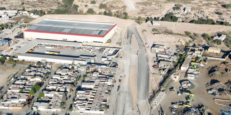 CON MEJORES VIALIDADES, MEJORAMOS LA CONECTIVIDAD DE COAHUILA: MANOLO