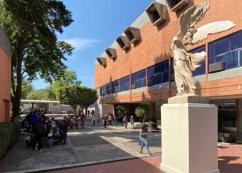 EXPONEN MUJERES POR EL M8 EN DIF-CDMX