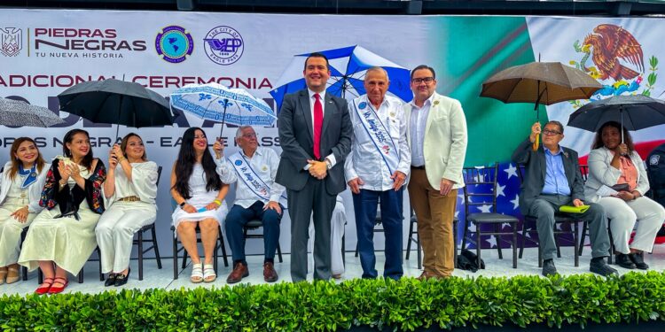 Celebran el 63° Abrazo de la Amistad