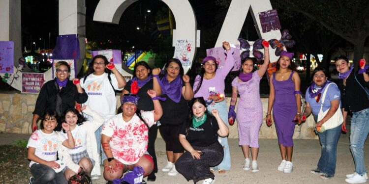 Colectivos piden cese la violencia en contra de las mujeres