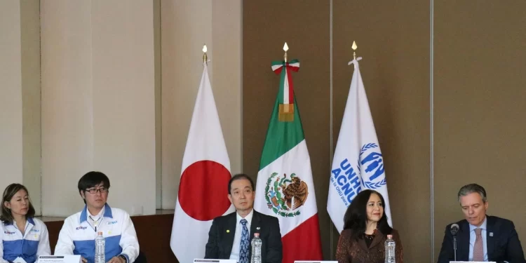 Apoyará Japón la integración laboral de miles de personas refugiadas en México con apoyo de ACNUR