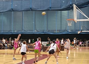 INICIA COAHUILA CON EL PIE DERECHO SU PARTICIPACIÓN EN EL MACROREGIONAL DE BÁSQUETBOL 3X3