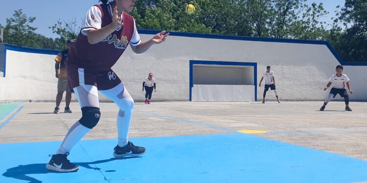 ARRANCA EN SALTILLO EL MACROREGIONAL DE BÉISBOL