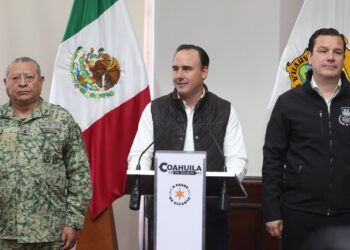 TRABAJANDO EN EQUIPO POR UN COAHUILA SEGURO Y EN ORDEN: MANOLO