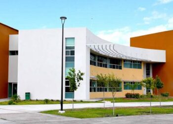 UTNC destaca por su modelo educativo con enfoque práctico