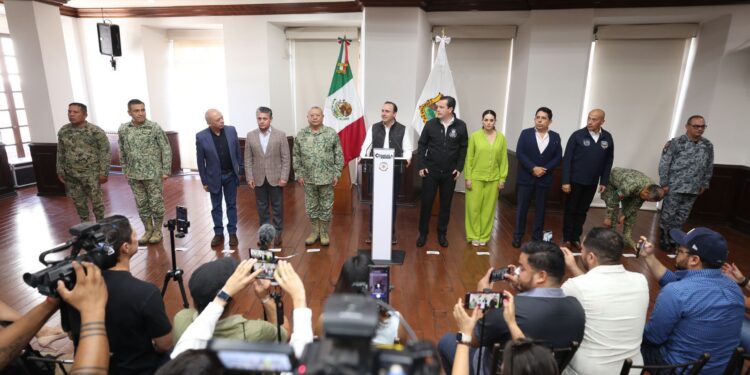 INTERVENDRÁN ESTADO Y FUERZAS ARMADAS LA SEGURIDAD DE TORREÓN, ESTO SE ACABA HOY: MANOLO.