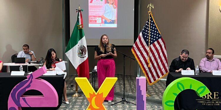 Consulado de Eagle Pass, Texas, inicia el programa «Mexicana Emprende» con 45 participantes