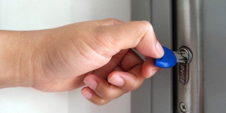 Emiten recomendaciones para evitar robos y accidentes en casa