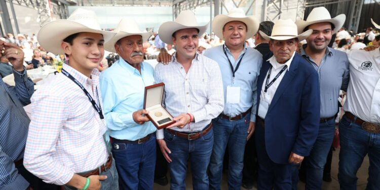 COAHUILA SERÁ SEDE DE LA CONVENCIÓN NACIONAL GANADERA EN EL 2026