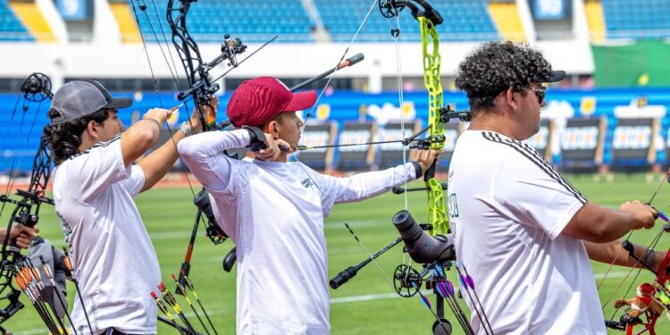 SEBASTIÁN GARCÍA ASEGURA MEDALLA EN COPA DEL MUNDO DE TIRO CON ARCO EN SHANGHÁI