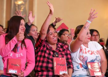 DESDE INSPIRA SE IMPULSA EL EMPODERAMIENTO DE LAS MAMÁS COAHUILENSES