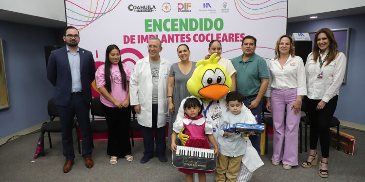 ENCENDIDO DE IMPLANTES COCLEARES: UN LOGRO CONJUNTO QUE TRANSFORMA VIDAS EN COAHUILA
