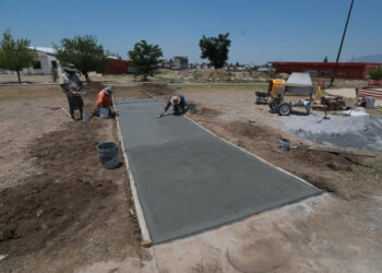 Giras de trabajo por Texas siguen dando resultados: Spurs rehabilitarán área deportiva en la colonia Mirasierra