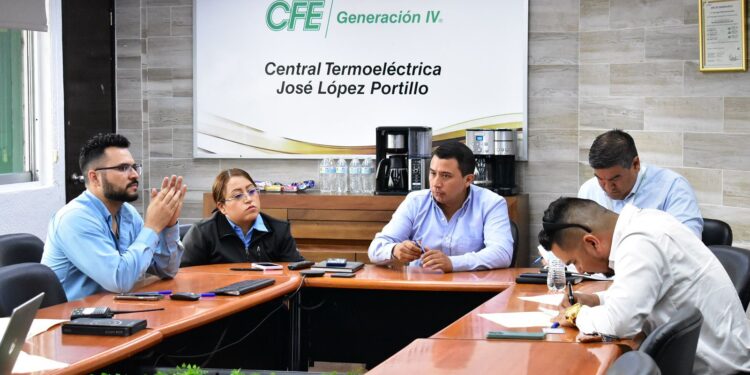 Firman convenio para fortalecer respuesta ante emergencias en Nava