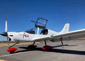 Cómo es el primer avión considerado 100 por ciento mexicano que se fabricó en Guanajuato