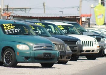 Más negocios chuecos