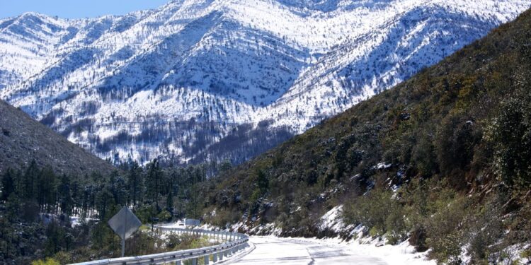 ARTEAGA, EL PUEBLO MÁGICO PARA CONECTAR CON LA NATURALEZA EN ESTE VERANO