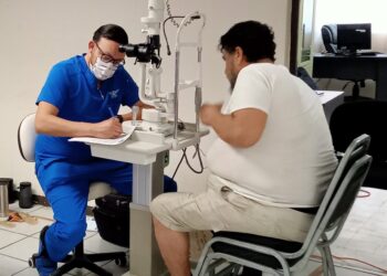 Inicia proceso de valoración para cirugías de cataratas en Piedras Negras