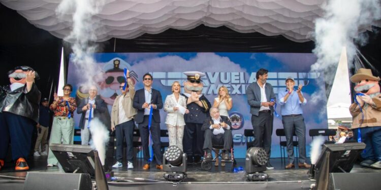 El Dr. Simi inaugura en Aztlán Parque Urbano la atracción inmersiva “Vuela México por el Mundo”