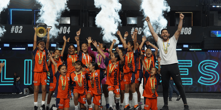 COLEGIO EL ARCA Y PLAYAS ELEMENTARY SCHOOL SE CORONAN CAMPEONES DE FUTBOLITO BIMBO 2025