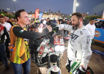 ARRANCAN CON GRAN ÉXITO CARRERA COAHUILA 1000