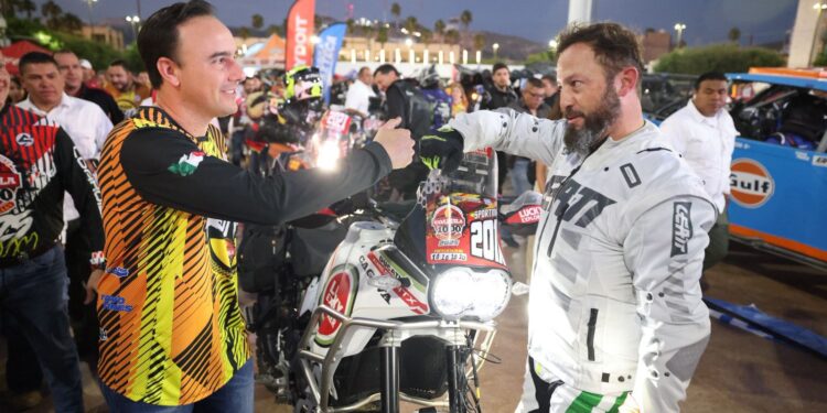 ARRANCAN CON GRAN ÉXITO CARRERA COAHUILA 1000