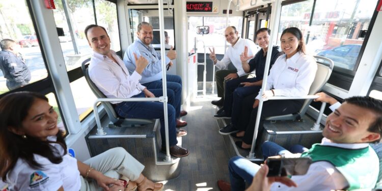 MEJORAR LA MOVILIDAD ES FUNDAMENTAL PARA LA CALIDAD DE VIDA DE LAS Y LOS COAHUILENSES: MANOLO