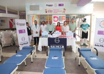 ENTREGA DIF COAHUILA SILLAS CAMA Y APOYOS A HOSPITALES GENERALES