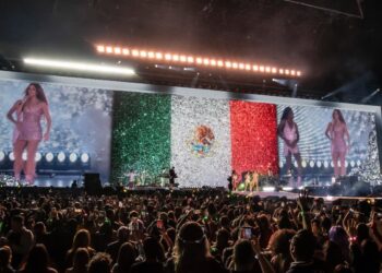 Shakira supera el millón de boletos vendidos en México con su gira “Las Mujeres Ya No Lloran World Tour”