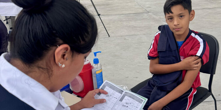 REFUERZA COAHUILA VACUNACIÓN CONTRA EL VPH EN NIÑOS Y NIÑAS
